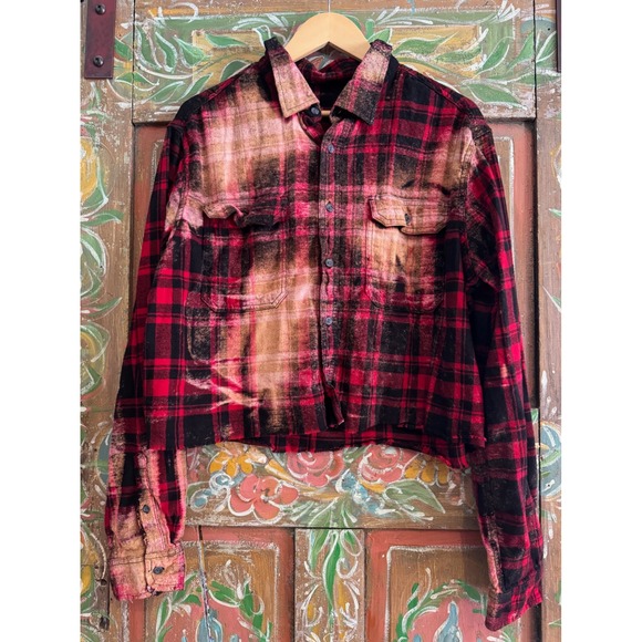 Upcycled/ Reworked Cropped Flannel Shirt| Vintage Boxing Girl Patchwork| XL - Picture 3 of 3